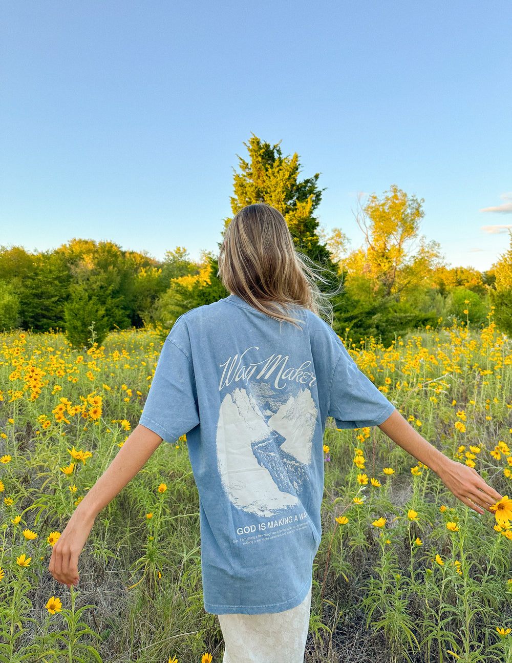 Way-Maker-Unisex-Tee_05